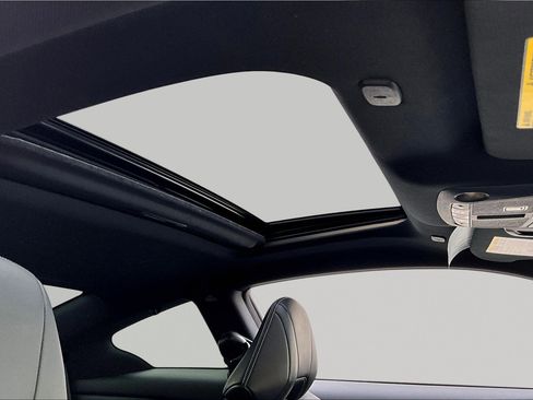 Used 2022 INFINITI Q60 3.0t Luxe w/ Essential Package image 26