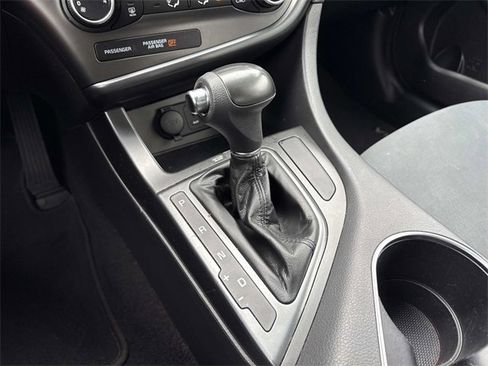 Used 2015 Kia Optima LX image 25