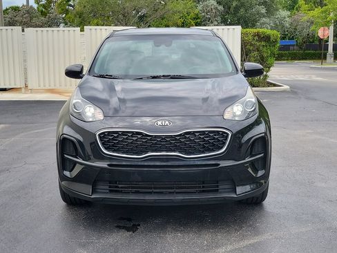 Used 2021 Kia Sportage LX FWD image 2