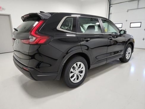 Used 2025 Honda CR-V LX image 6