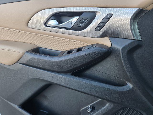 Used 2022 Chevrolet Traverse Premier w/ LPO, Floor Liner Package AWD/4WD image 20