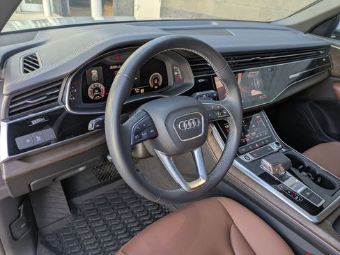 Certified 2025 Audi Q8 Premium w/ Black Optic Package image 12