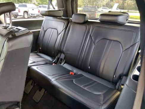 Used 2021 Ford Expedition Max Limited AWD/4WD image 15