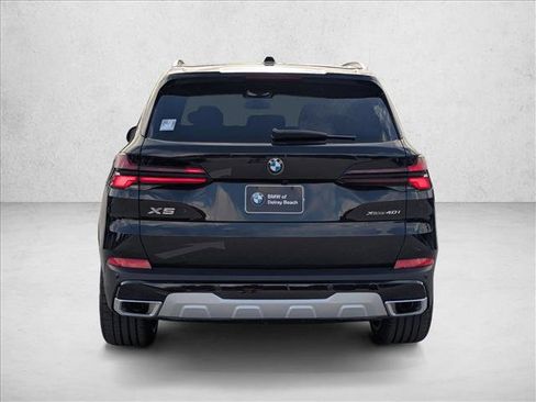 New 2026 BMW X5 xDrive40i w/ Climate Comfort Package AWD/4WD image 7