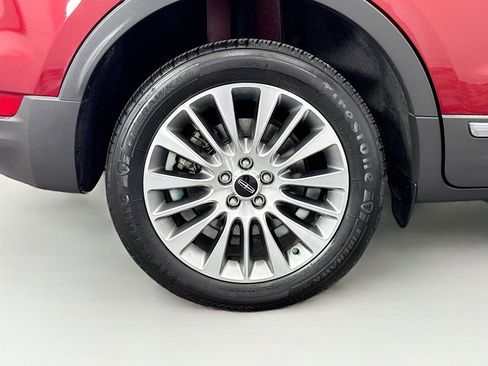 Used 2017 Lincoln MKC Reserve FWD image 32