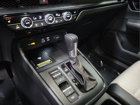 Used 2025 Honda CR-V Sport Touring image 18