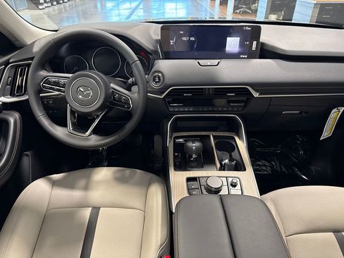 New 2026 MAZDA CX-90 3.3 Turbo w/ Preferred Package AWD/4WD image 5