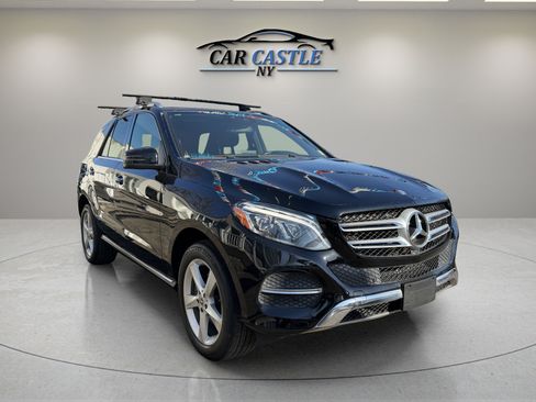 Used 2017 Mercedes-Benz GLE 350 4MATIC w/ Premium 2 Package image 3