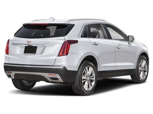 Used 2023 Cadillac XT5 Premium Luxury AWD/4WD image 2