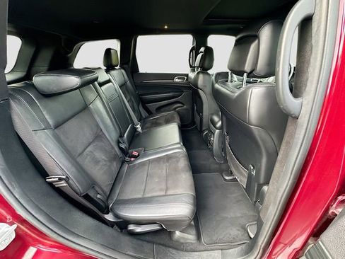 Used 2020 Jeep Grand Cherokee Altitude image 28