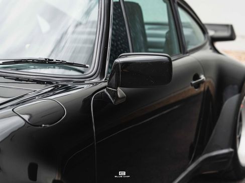 Used 1987 Porsche 911 Carrera RWD image 29