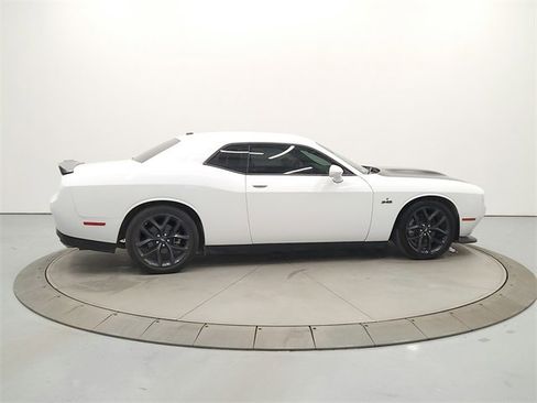 Used 2023 Dodge Challenger R/T w/ Blacktop Package image 7