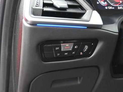 Used 2021 BMW M3 Competition image 15