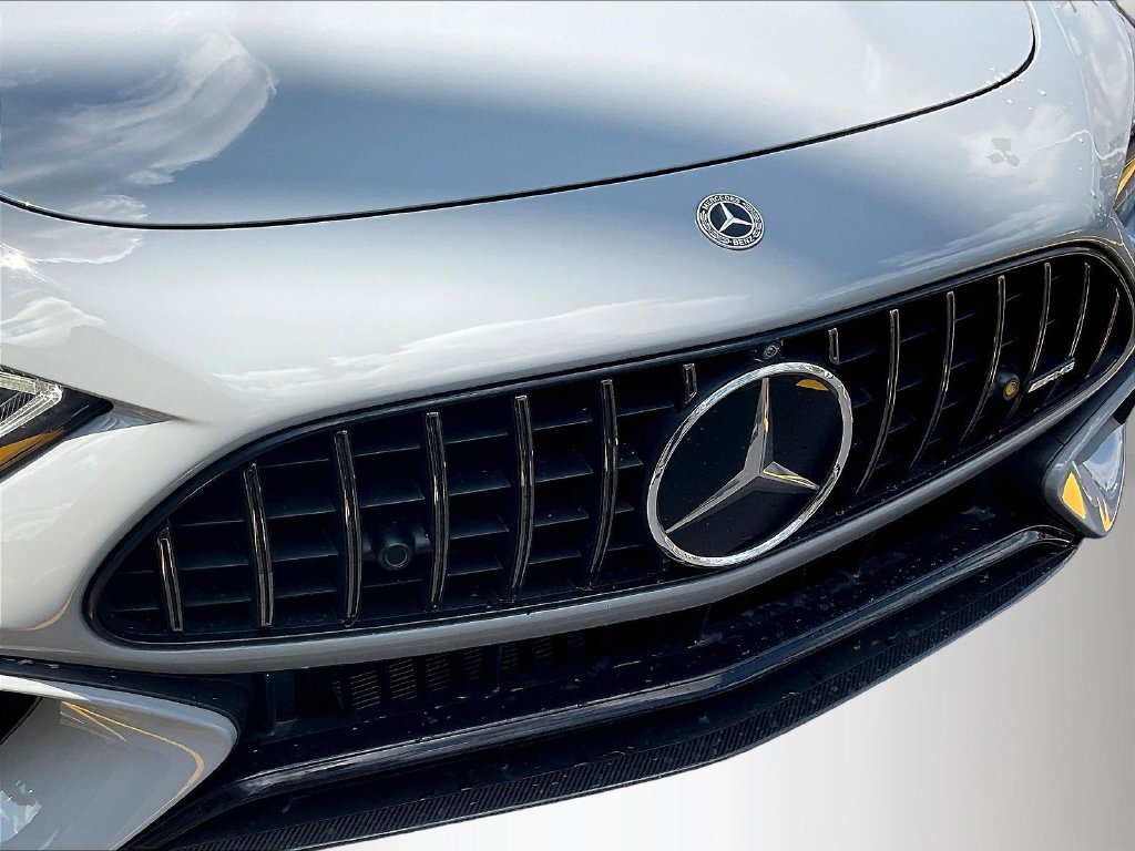 Used 2022 Mercedes-Benz SL 63 AMG 4MATIC image 30