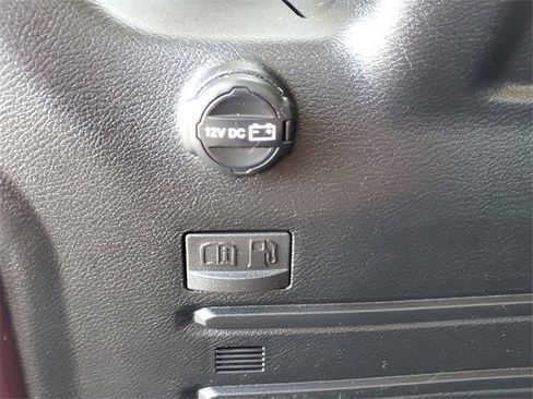 Used 2021 Jeep Wrangler Unlimited Sahara w/ Cold Weather Group image 34