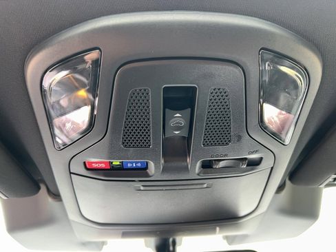 Used 2025 Subaru Outback Wilderness image 22