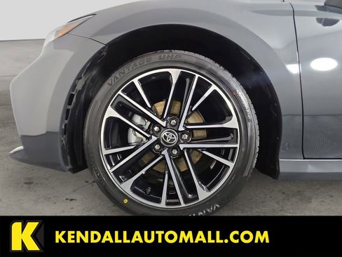 Used 2025 Toyota Camry XLE image 14