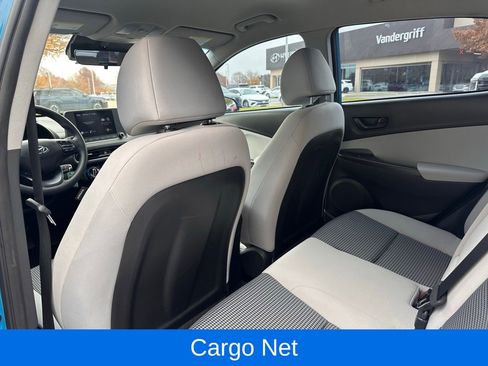 Used 2022 Hyundai Kona SE w/ Cargo Package image 11