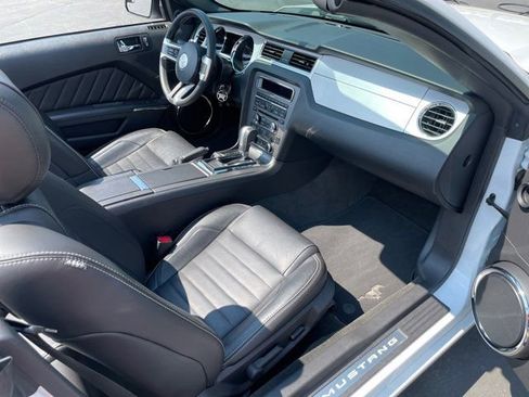 Used 2014 Ford Mustang Premium w/ Equipment Group 202A image 17