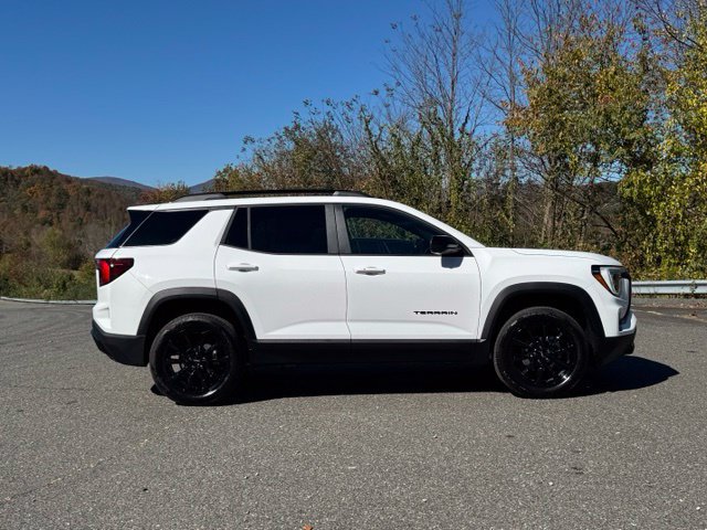 New 2027 GMC Terrain Elevation w/ Elevation Premium Package AWD/4WD image 7