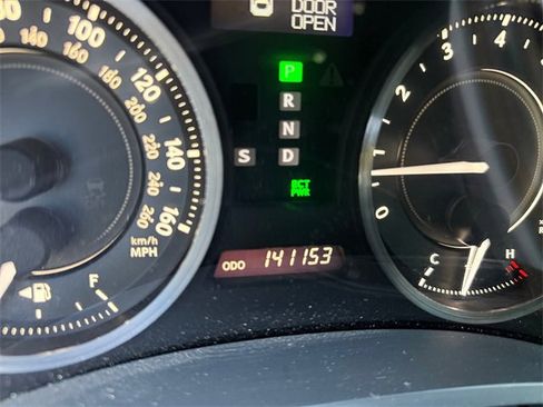 Used 2010 Lexus IS 250C image 17