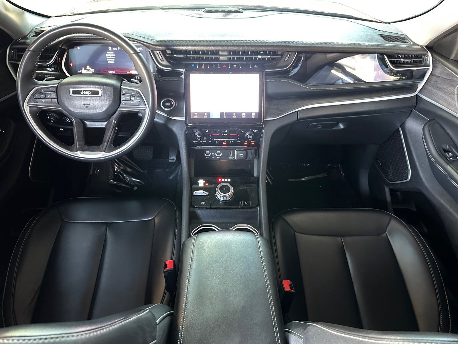 Used 2023 Jeep Grand Cherokee 4WD 4xe image 11