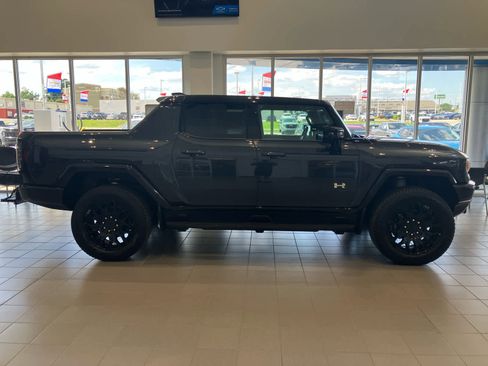 New 2026 GMC Hummer EV 4x4 Crew Cab image 1