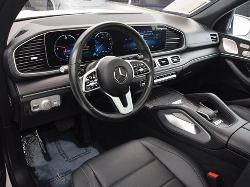 Certified 2022 Mercedes-Benz GLS 450 4MATIC image 21