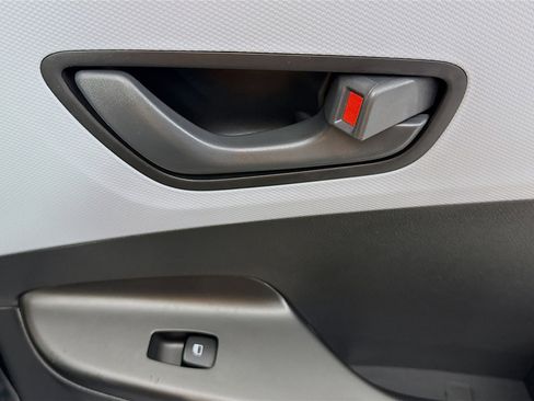 Used 2020 Hyundai Kona SEL Plus image 30