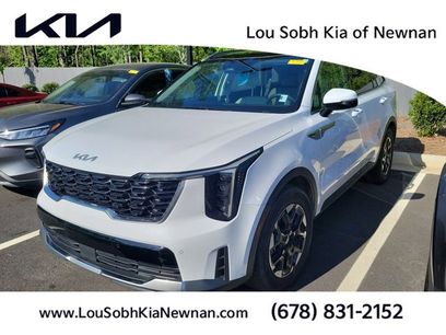 Certified 2025 Kia Sorento S w/ Panoramic Sunroof Package