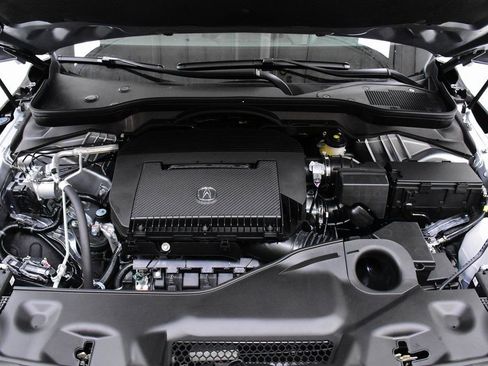 New 2026 Acura MDX SH-AWD image 3