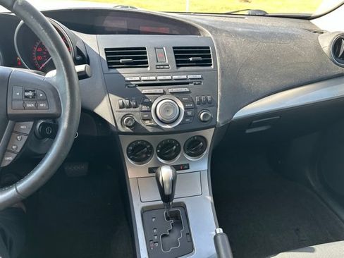 Used 2010 MAZDA MAZDA3 s Sport FWD image 14
