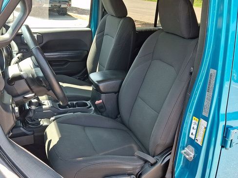 Used 2019 Jeep Wrangler Unlimited Sport S AWD/4WD image 15