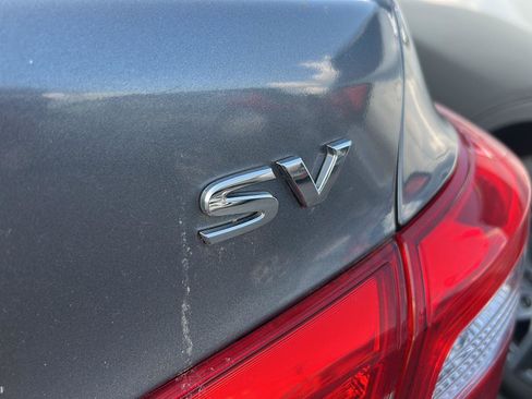 Used 2018 Nissan Sentra SV FWD image 15