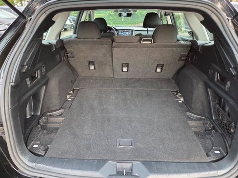 Used 2020 Subaru Outback AWD/4WD image 26
