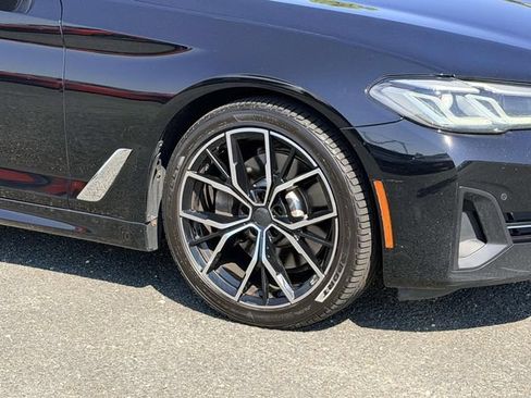 Used 2021 BMW 530i xDrive w/ Convenience Package AWD/4WD image 7