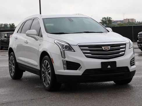 Used 2018 Cadillac XT5 FWD image 4