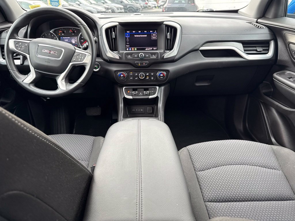 Used 2024 GMC Terrain SLE w/ Driver Convenience Package AWD/4WD image 17