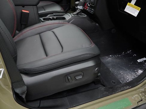 New 2026 Jeep Wrangler Unlimited Rubicon 392 image 36