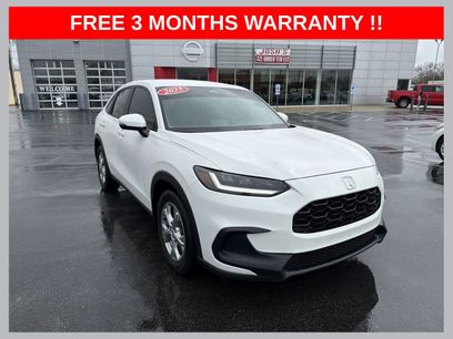 Used 2025 Honda HR-V LX