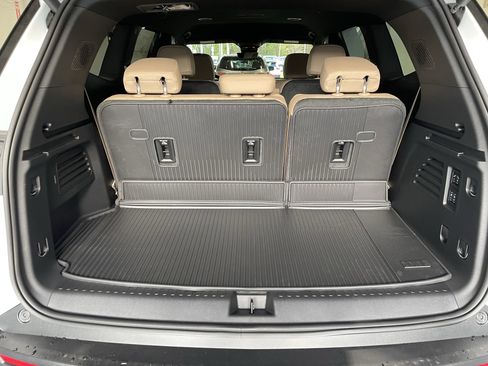 New 2026 Buick Enclave Preferred image 9