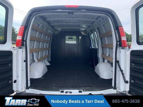 Used 2025 GMC Savana 2500 w/ Driver Convenience Package RWD image 18