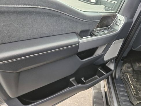 Certified 2024 Ford F250 Lariat w/ Black Appearance Package image 37