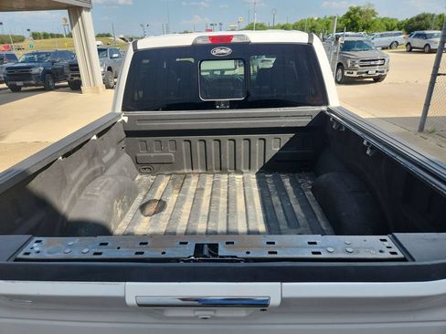 Used 2015 Ford F150 Lariat AWD/4WD image 28