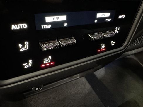 New 2026 Porsche Cayenne Cayenne Coupe image 37