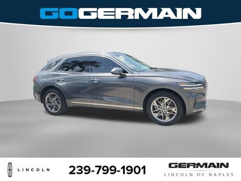 Used 2022 Genesis GV70 2.5T w/ Select Package AWD/4WD image 6
