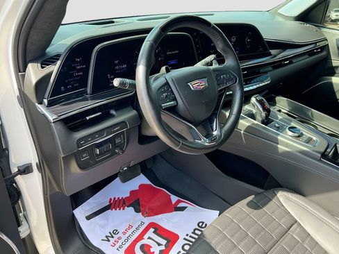 Used 2024 Cadillac Escalade V AWD/4WD image 17