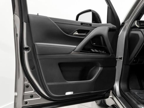 Used 2023 Lexus LX 600 4WD w/ Appearance Package image 41