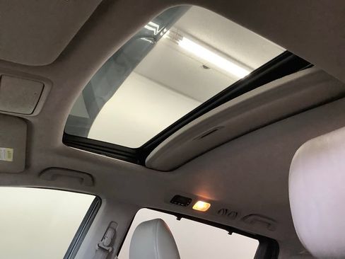 Used 2013 Honda Odyssey EX-L image 24