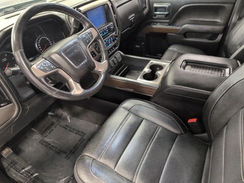 Used 2019 GMC Sierra 2500 Denali AWD/4WD image 9